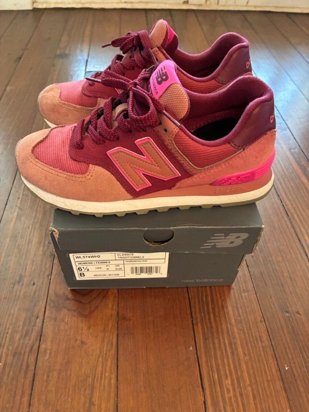 New Balance 574 Women's 6.5